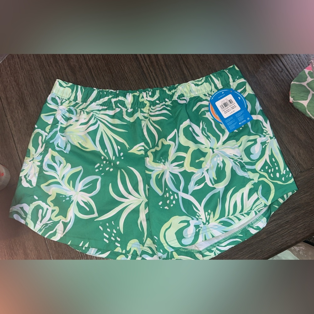 Green Floral Women's Shorts